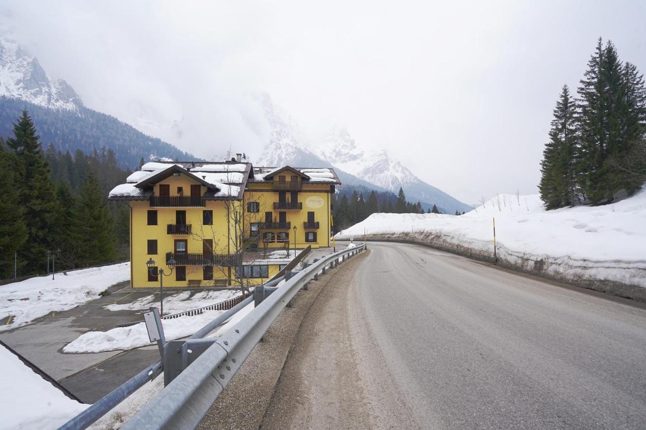 Gh Hotel Fratazza San Martino Di Castrozza Exterior photo